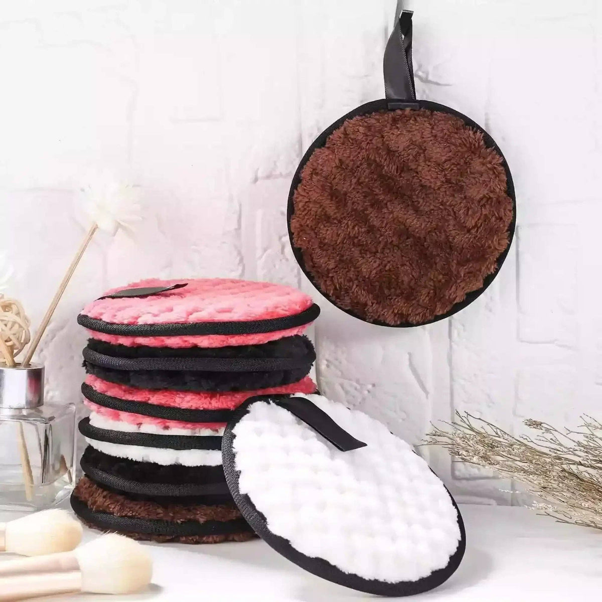 Washable makeup remover pad