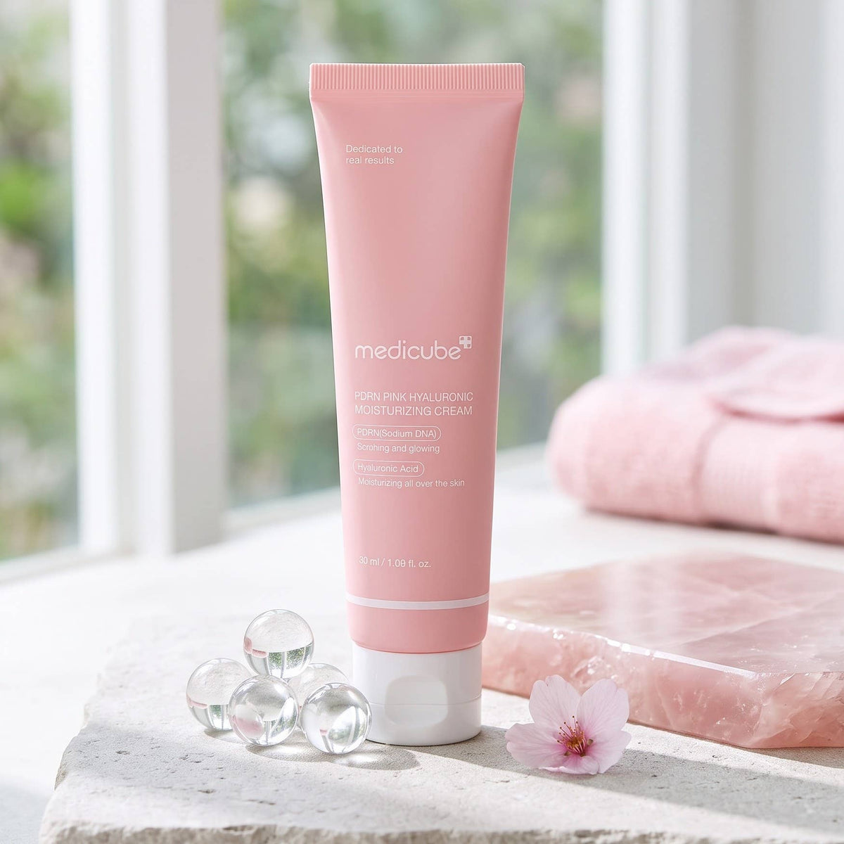 Medicube - PDRN Pink Hyaluronic Moisturizing Cream